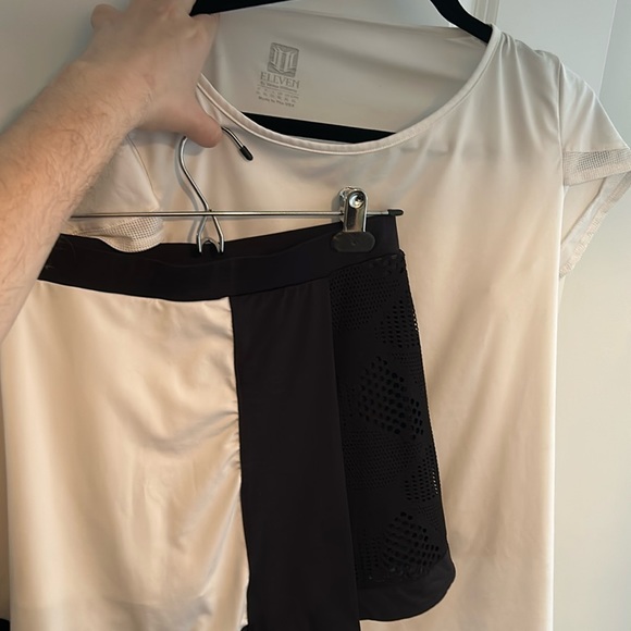 White tennis outfit t-shirt and tennis skirt by Venus Williams - Picture 1 of 10